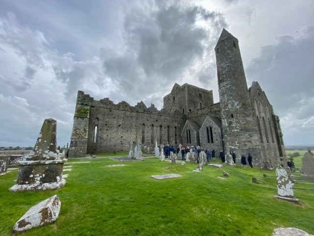 15.05.2022 – 06.06.2022 Irland: 4. Tag Glendalough und Rock of Cashel